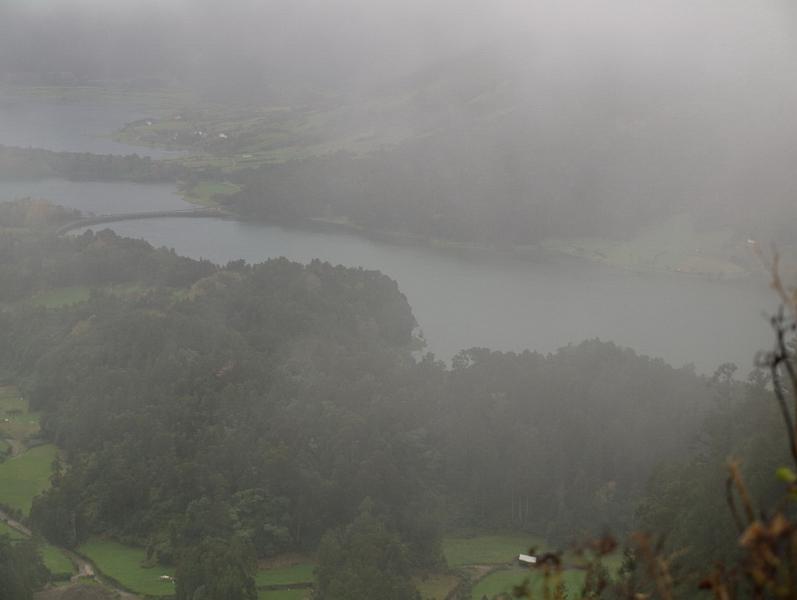 Azorerne 2007 160.jpg - Sete Cidades, tvillingesøerne, i regnvejr